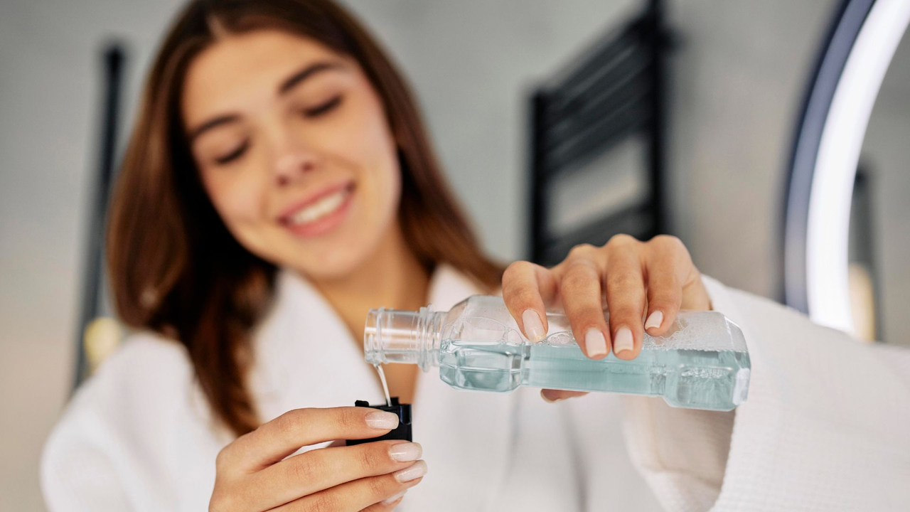 With or Without Alcohol?: Best Mouthwashes to Use, According to Research