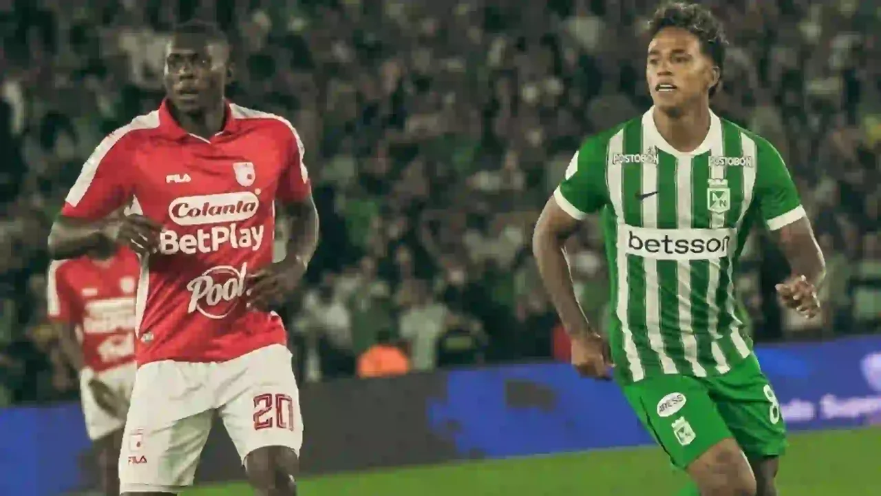 With controversy, Atlético Nacional beat Santa Fe and extended their dominance at El Campín