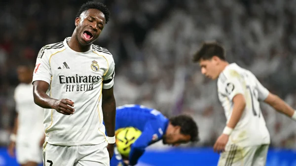 Real Madrid cayó como local y se descolgó en la pelea por LaLiga: Barcelona se escapa