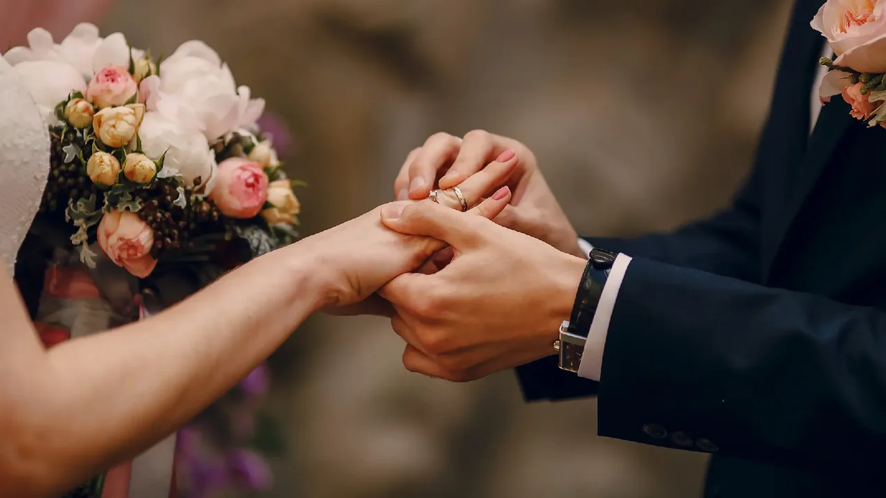 Famous Couple Reportedly Married in Secret: What Came to Light