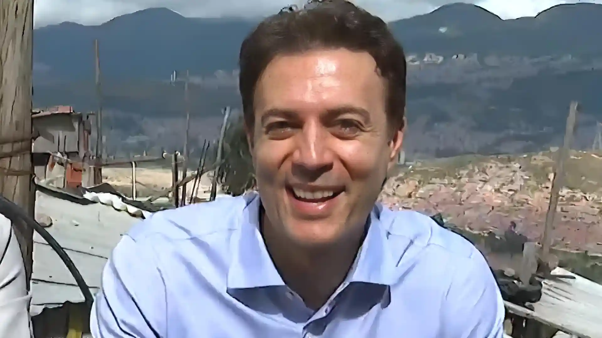 "El Pacto me deja solo en esta etapa": Daniel Quintero