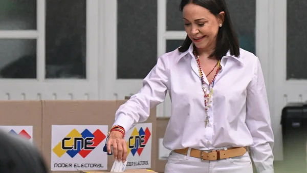 María Corina Machado arrasa en encuestas sin haber regresado a Venezuela