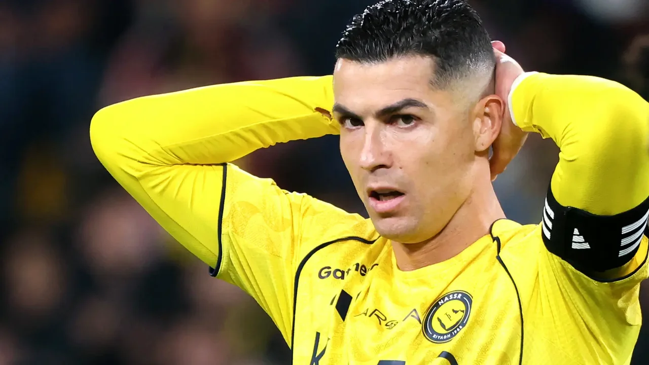 Alarms raised: 100 days before the 2026 World Cup, Cristiano Ronaldo's worrying injury is confirmed