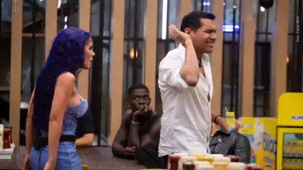 Esposa de Juanda Caribe hace contundente pronunciamiento tras polémicas en La Casa de los Famosos Esposa de Juanda Caribe hace contundente pronunciamiento tras polémicas en La Casa de los Famosos