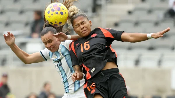 Colombia se recuperó y venció a Argentina con un golazo de Linda Caicedo: vea el resumen