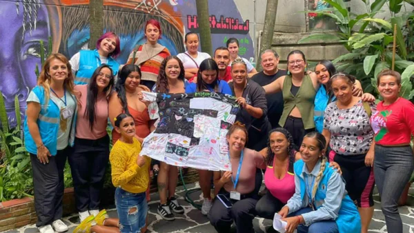 Medellín lanza convocatoria de formación y empleo para personas en actividades sexuales