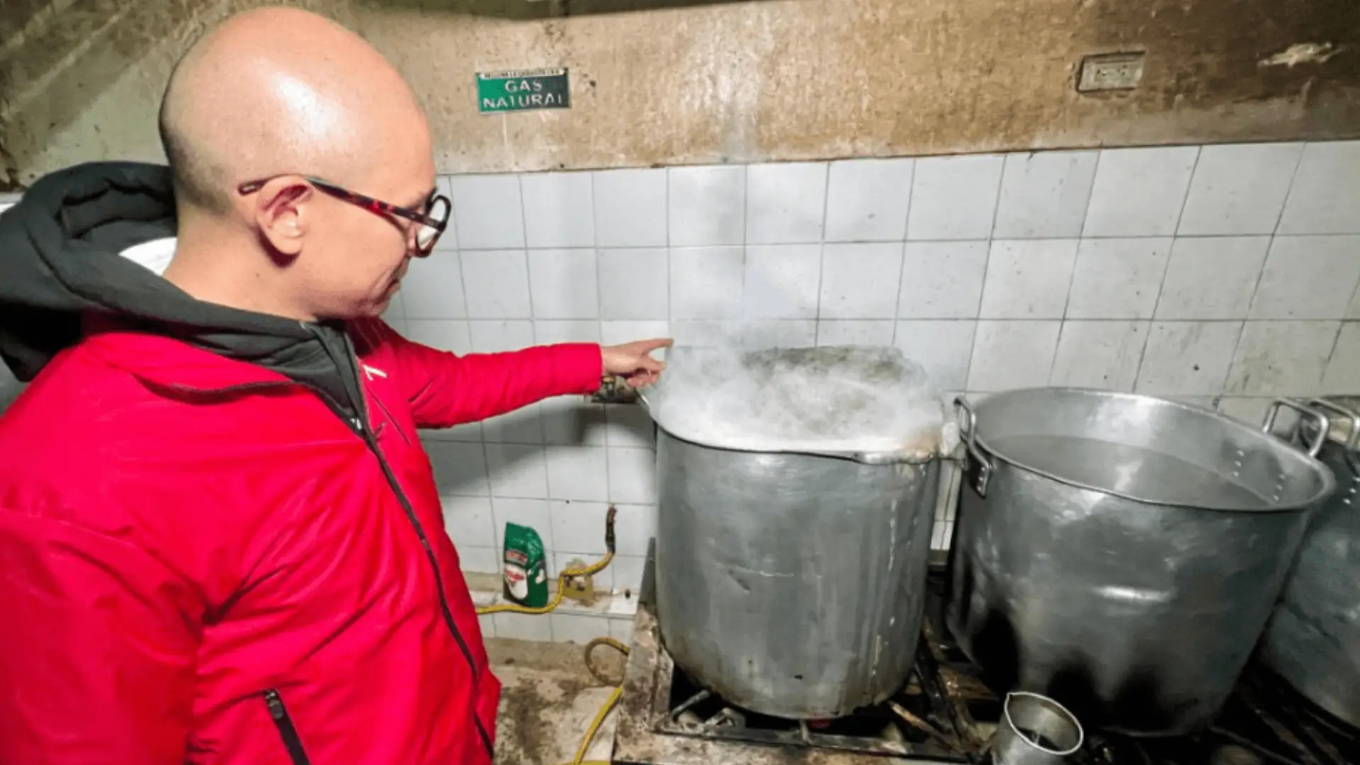 Hallan locales con productos cárnicos en mal estado en Bogotá