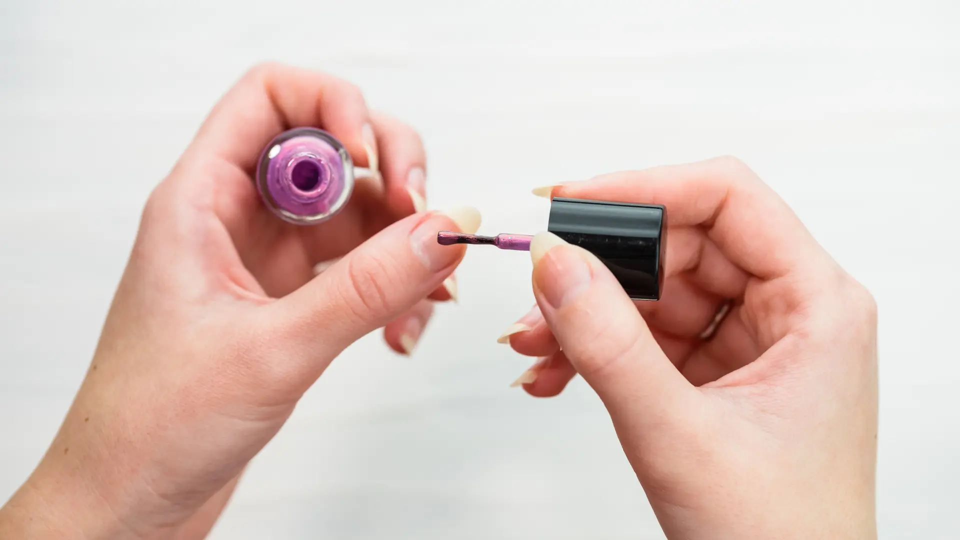 Listado de esmaltes prohibidos por el Invima