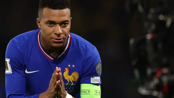 ¿Mbappé no estará contra Colombia por lesión?: esto dice la prensa francesa