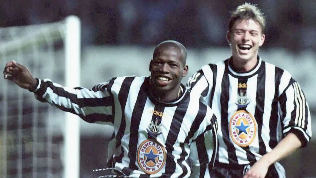 Luxury Guest! Faustino Asprilla Witnesses the Duel Between Newcastle and Barcelona: Video
