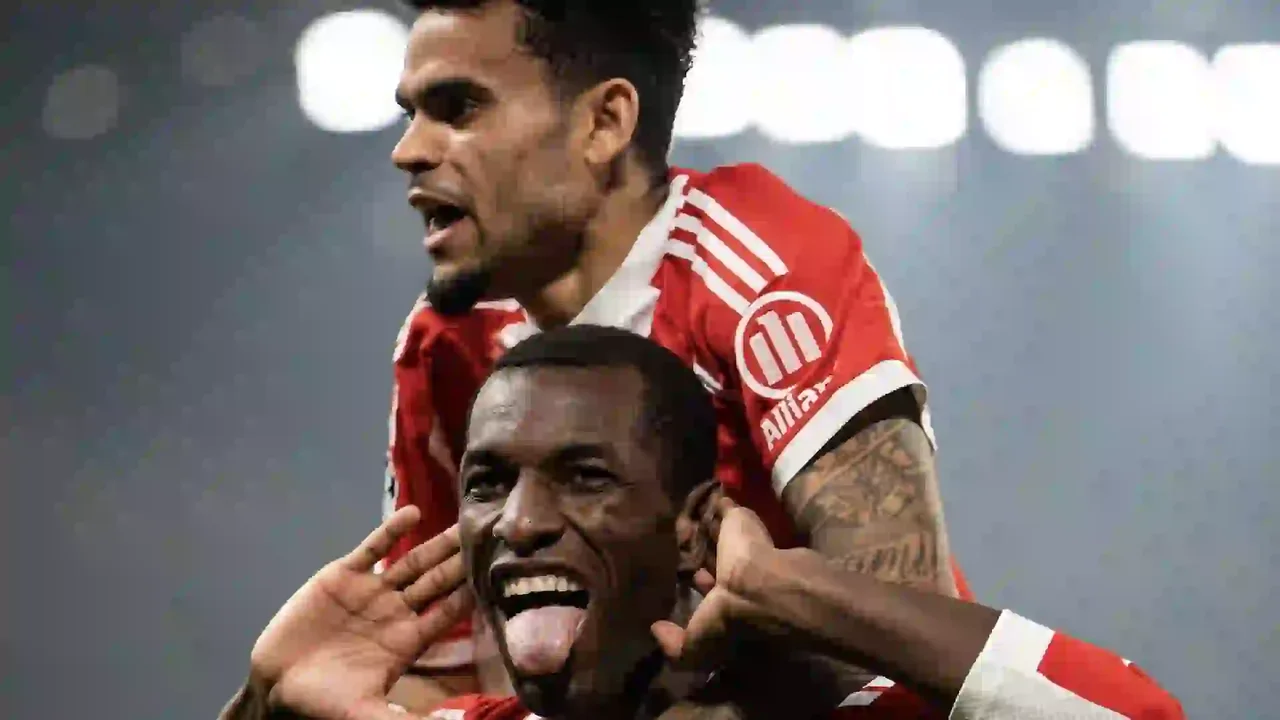 Luis Díaz and a luxury assist in Bayern Munich's thrashing of Atalanta in the Champions League