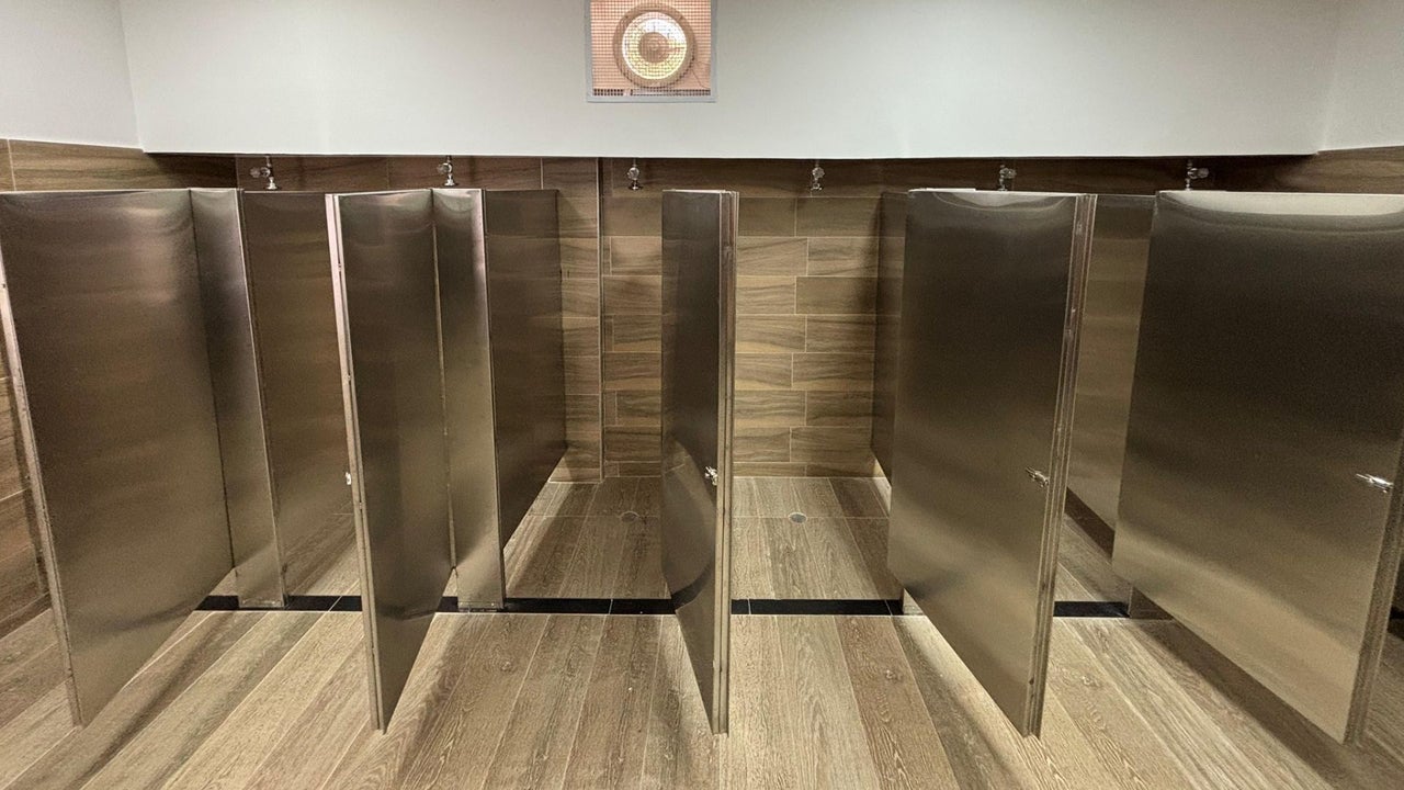 Bogotá delivers renovated bathrooms at UPI Oasis for homeless youth