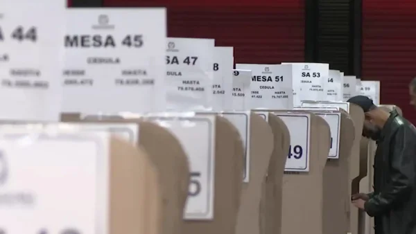 Alertan uso de medios públicos para hacer campaña presidencial y ponen a Colombia bajo la lupa de la CIDH