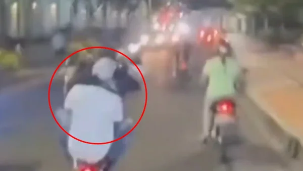 VIDEO | Por ganar seguidores, joven hizo maniobras extremas en plena vía de Ocaña