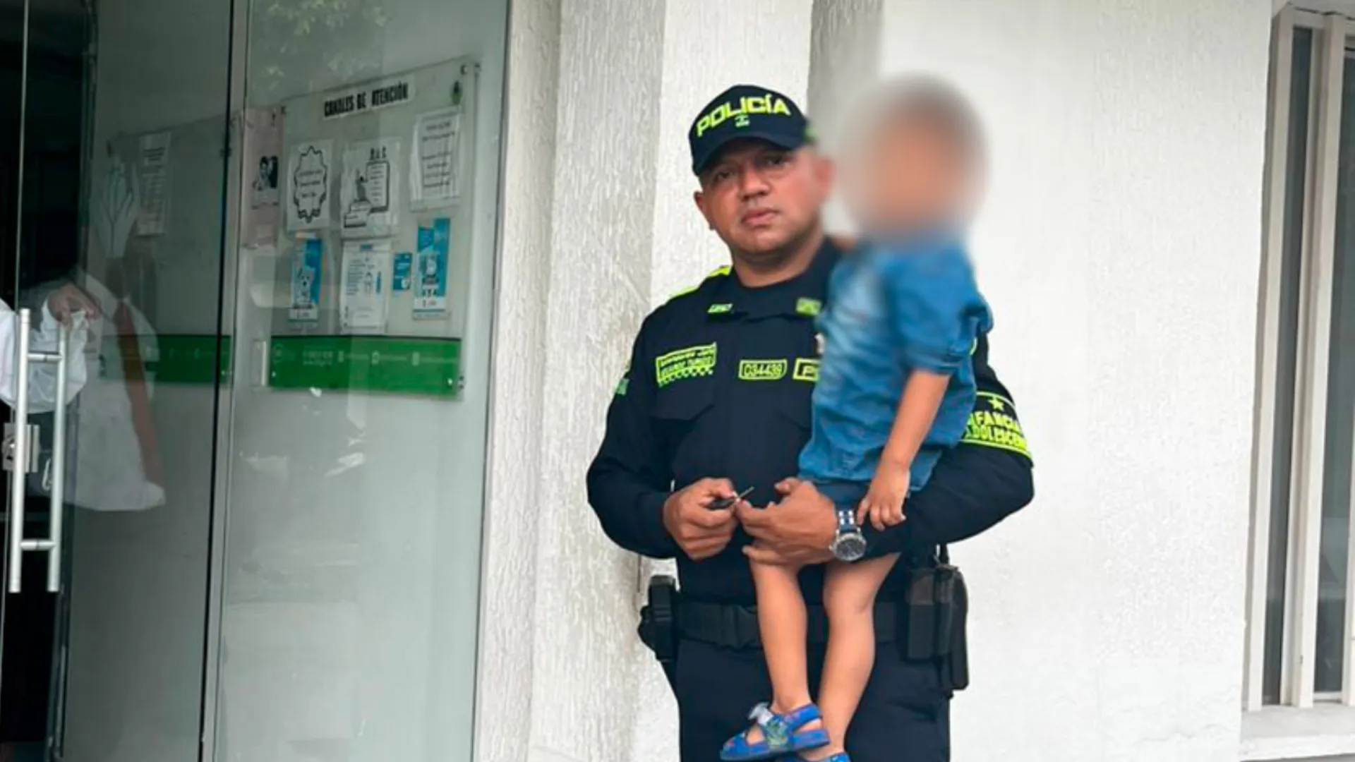 Policía de La Dorada niño rescatado