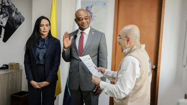 Campaña de Luis Gilberto Murillo entró en alerta por riesgo de seguridad para el candidato presidencial
