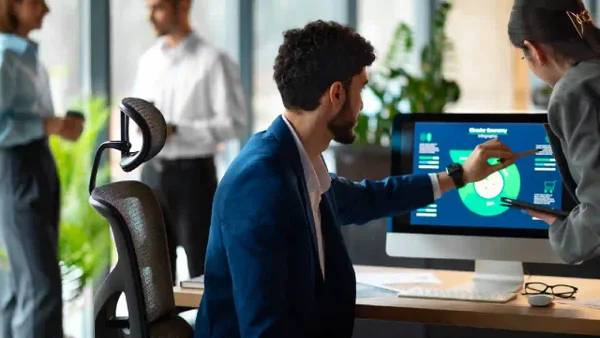 La herramienta colombiana que busca democratizar el uso de agentes de IA en las pequeñas empresas