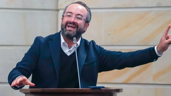 Ciro Ramírez rompe el silencio sobre condena de 23 años por el caso Marionetas 2.0 Ciro Ramírez rompe el silencio sobre condena de 23 años por el caso Marionetas 2.0