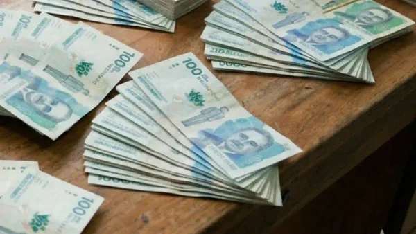 Oficializan aumento salarial para estos trabajadores en Colombia: así quedó