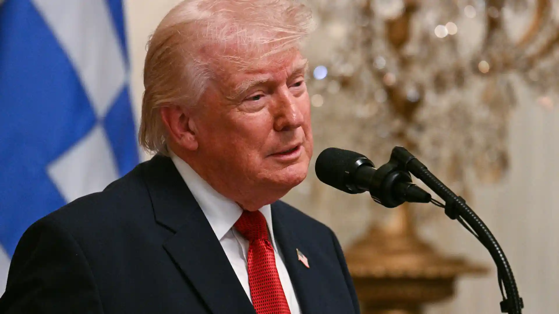 Trump frena por 10 días más los ataques a centrales eléctricas de Irán