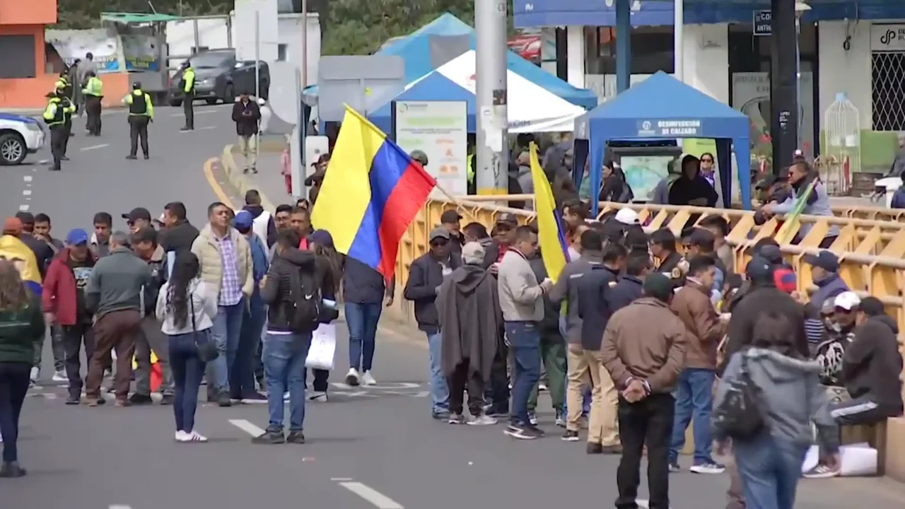 The losses caused by the blockades on the border with Ecuador and the mining strike