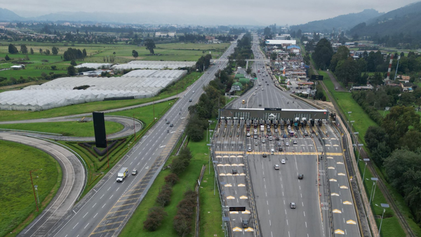 A 24 horas del plazo máximo falta una firma para dar inicio a la ampliación de la AutoNorte: Gobernador de Cundinamarca A 24 horas del plazo máximo falta una firma para dar inicio a la ampliación de la AutoNorte: Gobernador de Cundinamarca