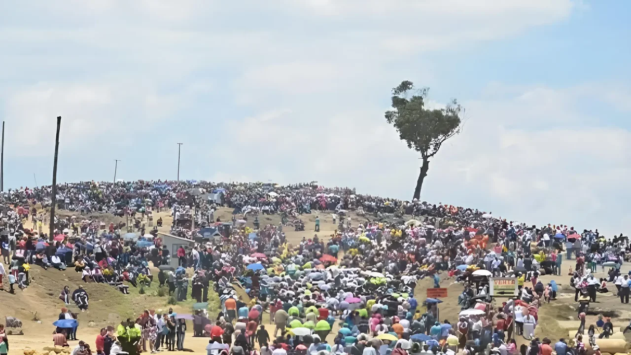 Viacrucis to the 'Palo del Ahorcado' in Ciudad Bolívar this Good Friday: how to get there