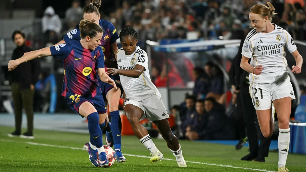 Linda Caicedo couldn't prevent Real Madrid's resounding fall against Barcelona: see the goals