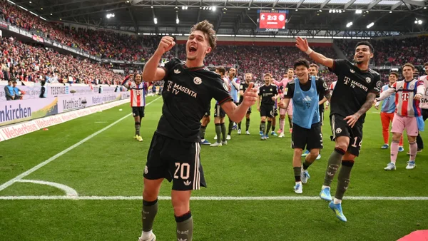 Bayern Múnich logra remontada épica con gol al 90+8: así le fue a Luis Díaz