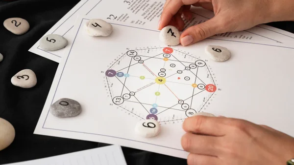 "Fuerte": reconocida vidente hizo escalofriante predicción sobre Colombia