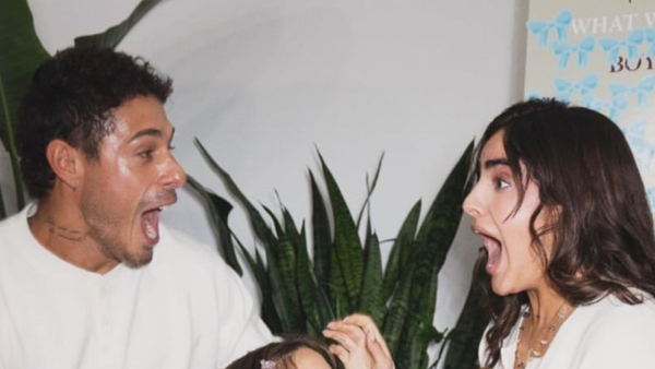 Isabella Ladera sufrió percance con una prenda durante la revelación de género de su bebé