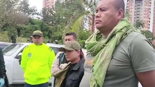 Fiscalía mantendrá suspensión de la orden de captura contra alias Calarcá