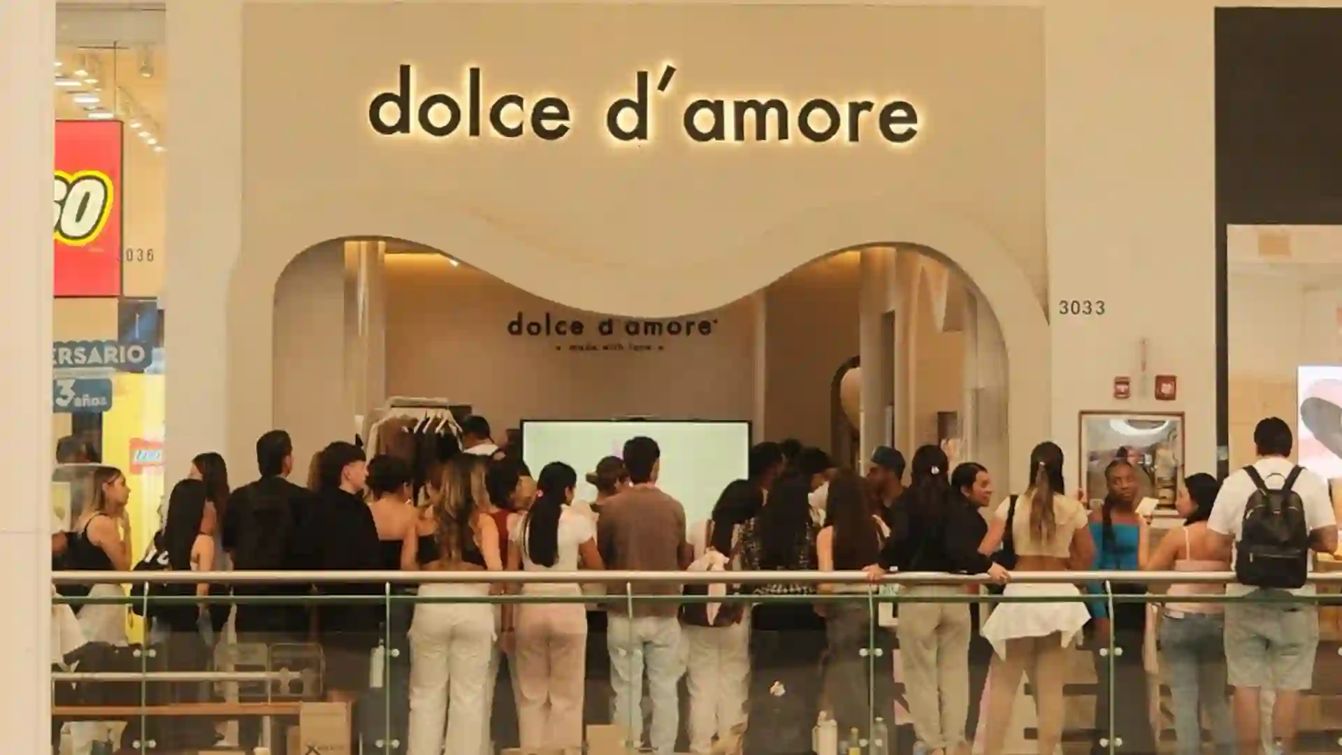 Así fue el evento que colapsó un centro comercial y vendió más de $6.750 millones