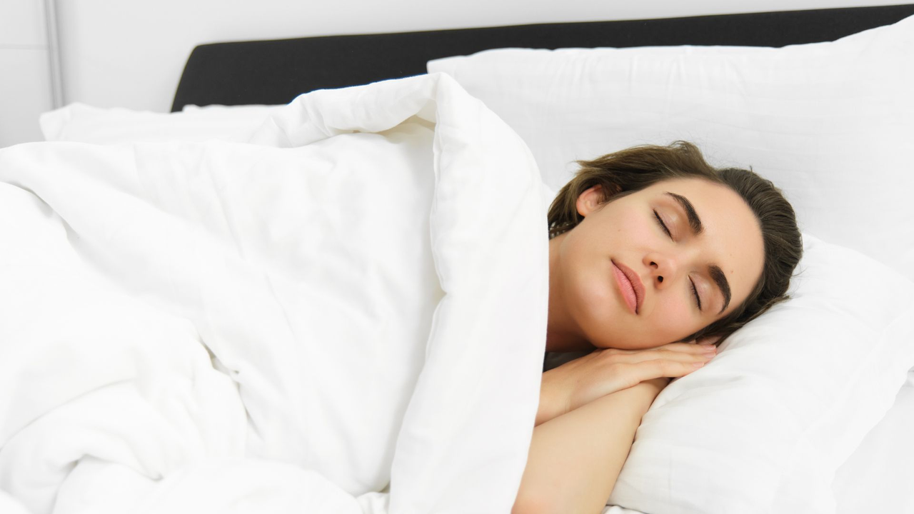 With or without clothes?: experts revealed the best option for sleeping at night
