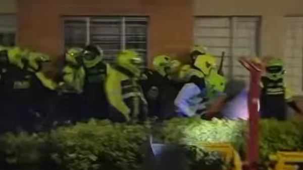 Revelan más detalles del joven que intentaron linchar en el sur de Bogotá: su papá habló