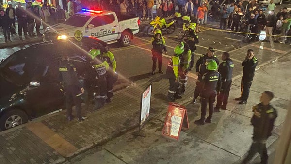Video: Así fue la balacera en el norte de Bogotá que dejó por lo menos seis heridos, incluido un niño de 8 años Video: Así fue la balacera en el norte de Bogotá que dejó por lo menos seis heridos, incluido un niño de 8 años