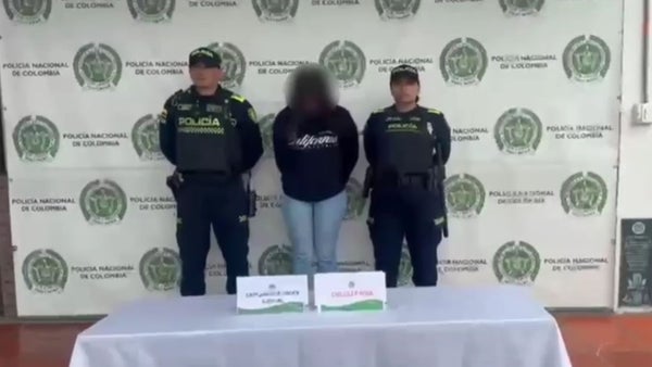Capturan en Bogotá a mujer con circular roja de la Interpol: drogaba y robaba a hombres en Argentina Capturan en Bogotá a mujer con circular roja de la Interpol: drogaba y robaba a hombres en Argentina