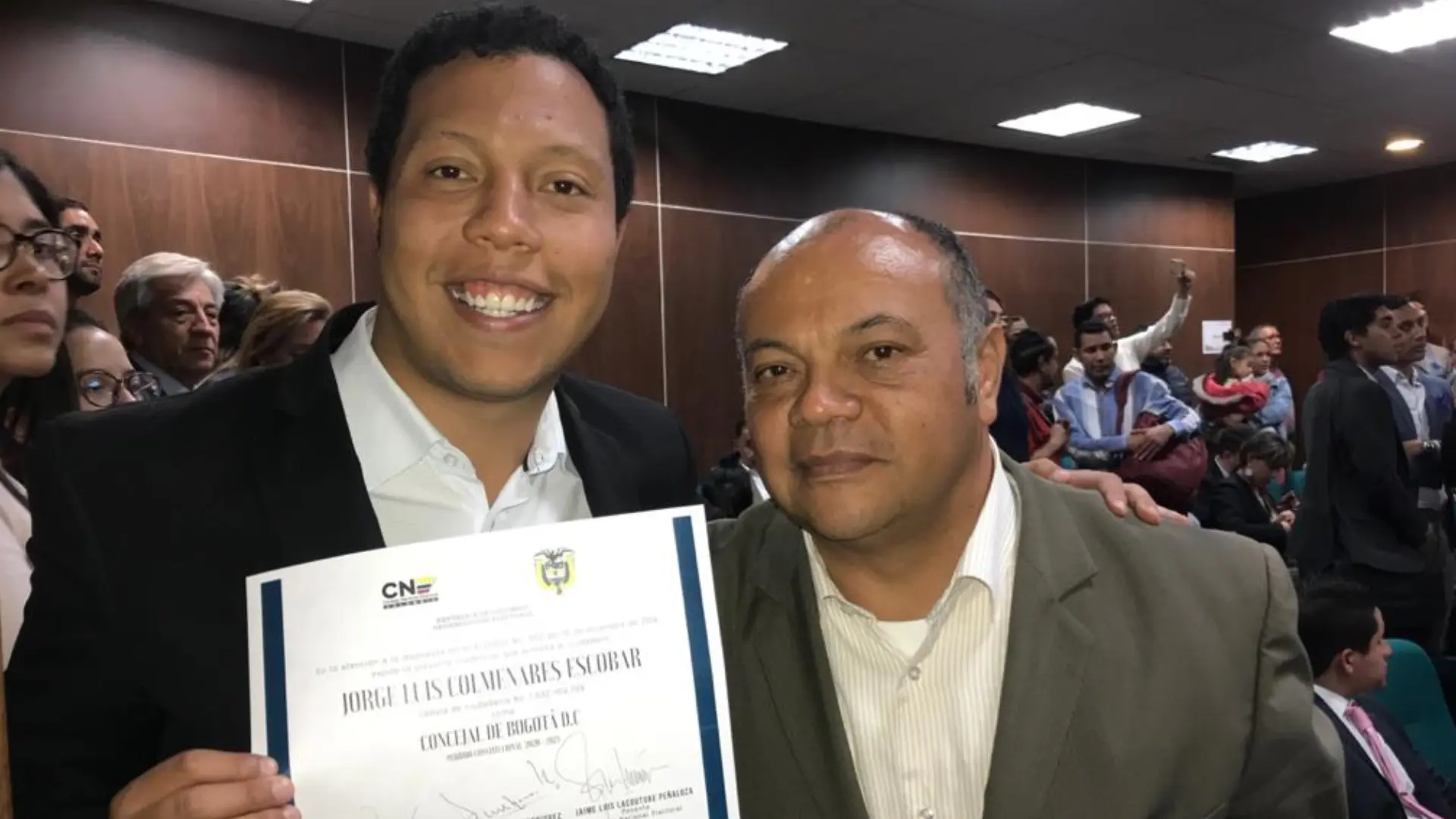 papá y hermano de Andrés Colmenares