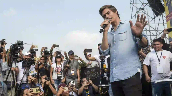 El polémico insulto del cantante venezolano Carlos Baute a Delcy Rodríguez: pidió disculpas