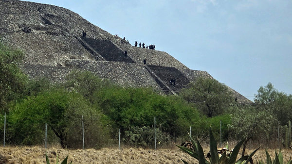 Dos colombianos fueron heridos tras la balacera en una pirámide de Teotihuacán, México