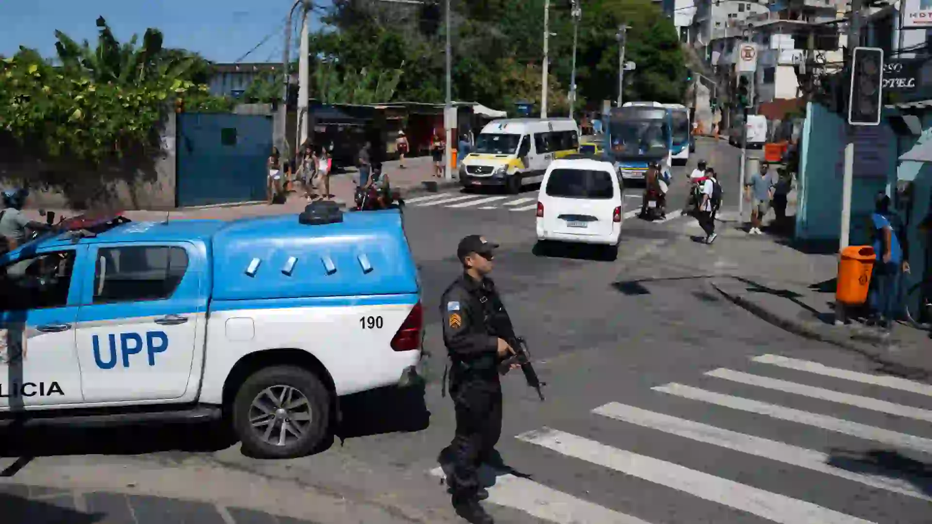 En VIDEO | Un tiroteo en Río de Janeiro contra cabecilla de una banda dejó a 200 turistas varados