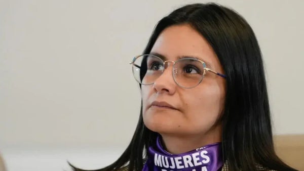 Candidatos presidenciales reaccionan a denuncias de Angie Rodríguez sobre tensiones e irregularidades en el Gobierno