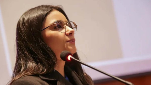 Fiscalía llama a Angie Rodríguez a ampliar su denuncia contra Carlos Carrillo y Juliana Guerrero