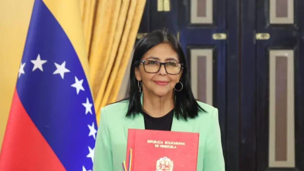 Delcy Rodríguez pone fin a la ley de amnistía y lanza reforma judicial en Venezuela