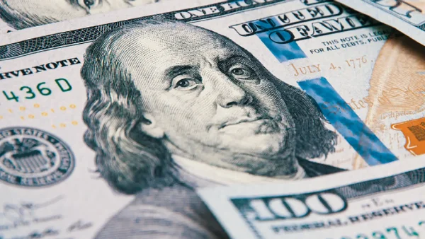 El precio del dólar tuvo un nuevo movimiento en el cierre de hoy 27 de abril de 2026: ¿fue inesperado?