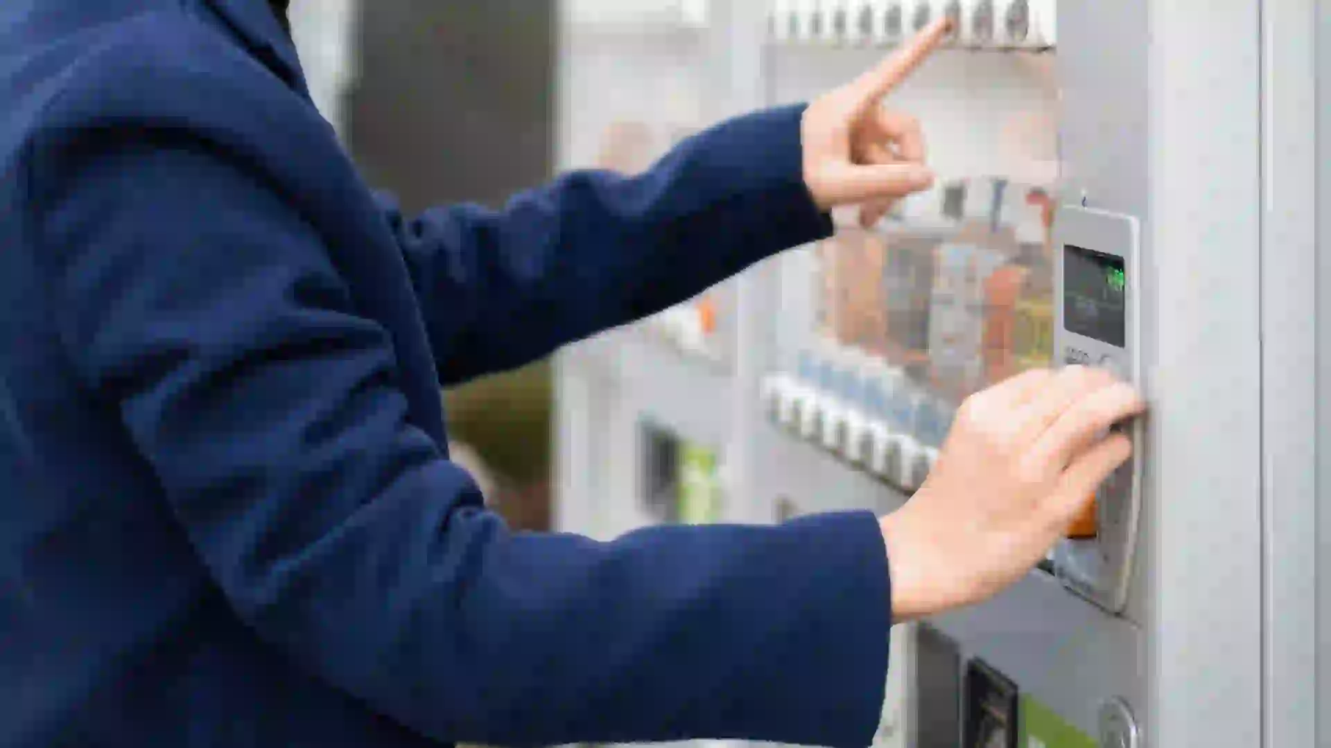 Esta es la marca de belleza colombiana que llega a los centros comerciales en máquinas dispensadoras