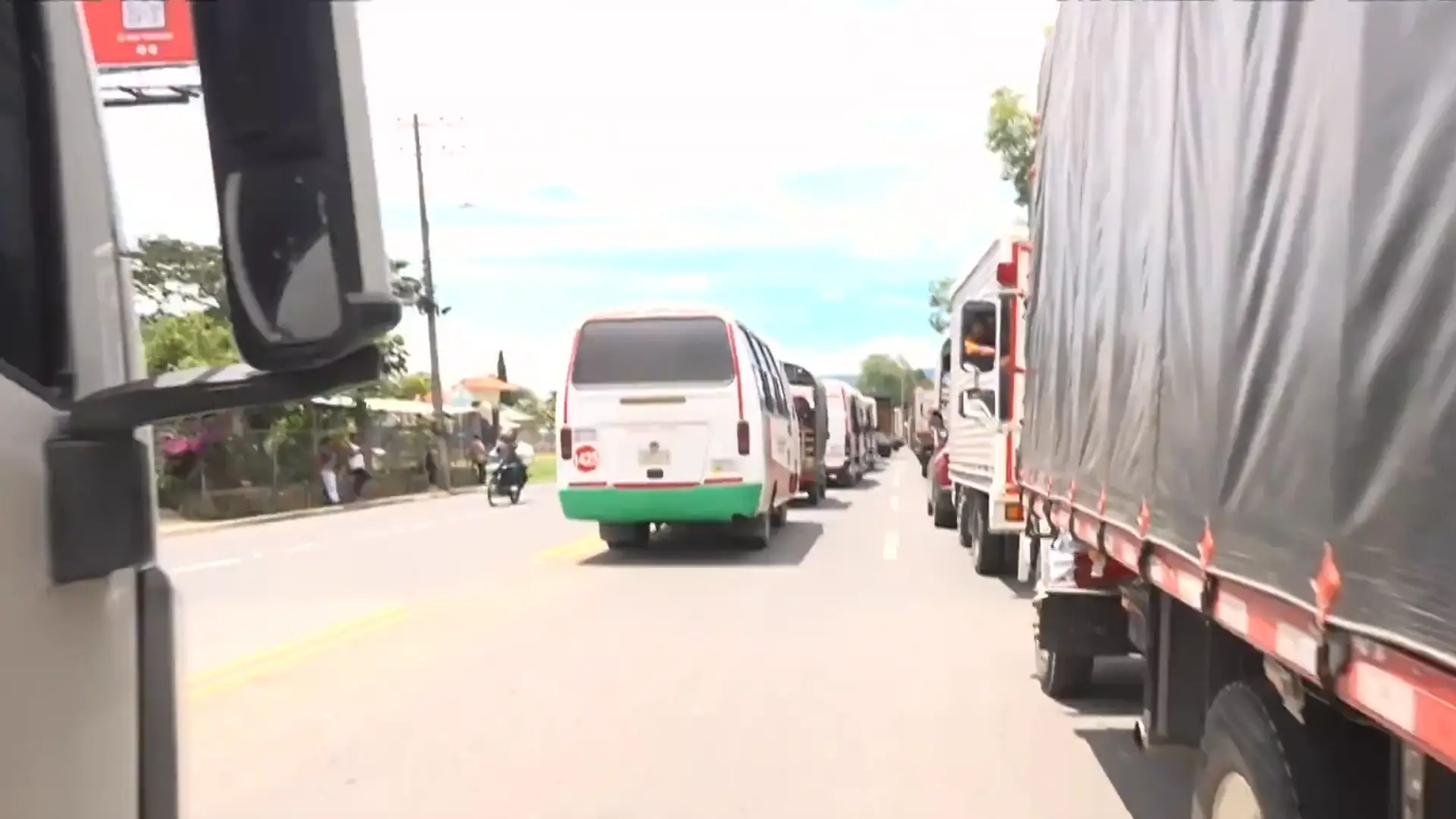Vía panamericana congestionada