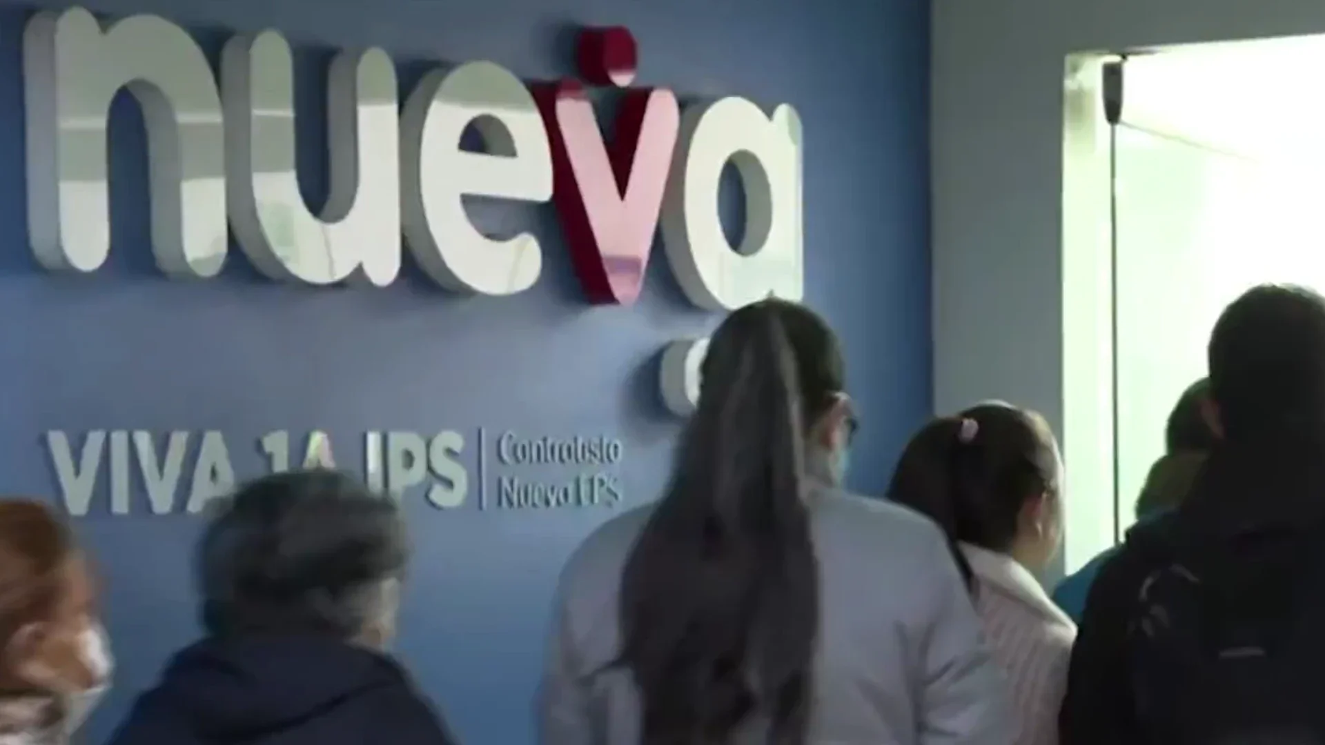 Pacientes de la Nueva EPS.
