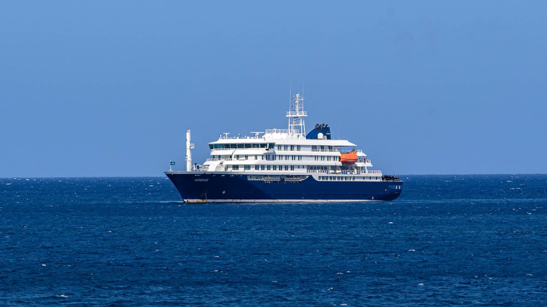 Crucero infectado con virus