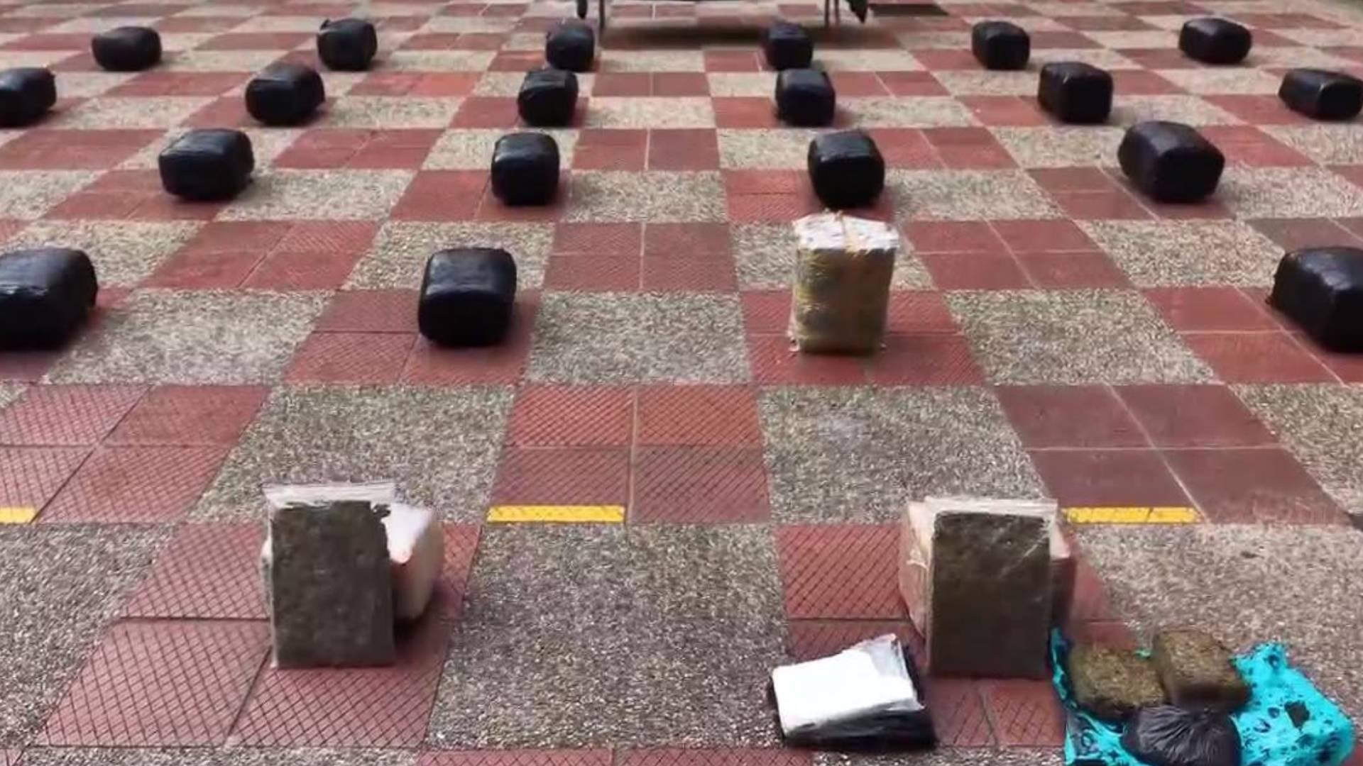 Descubren droga en vivienda de Bogotá